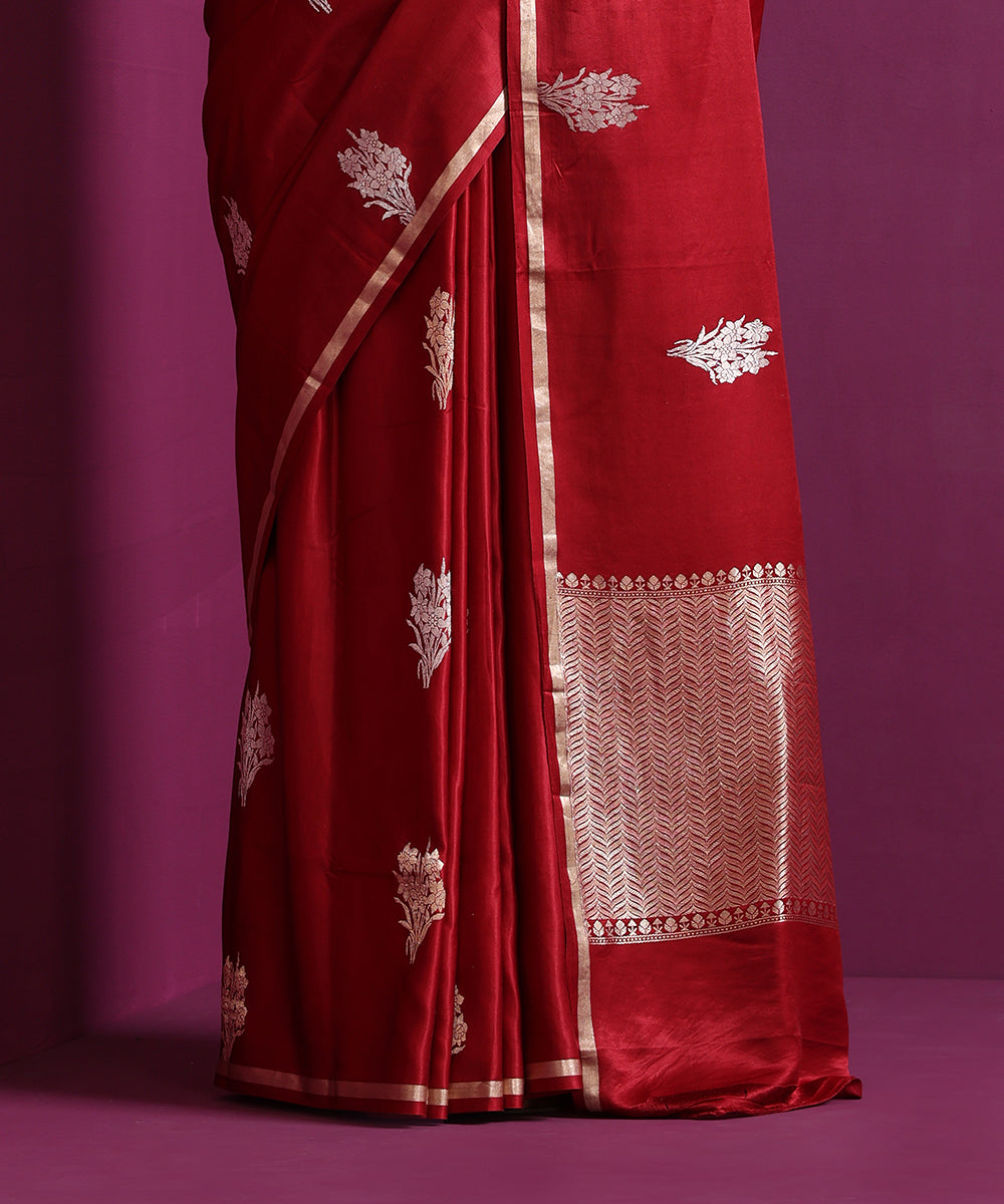Saffron_Pure_Tussar_Silk_Banarasi_Kadhwa_Saree_With_Floral_Motifs_WeaverStory_04