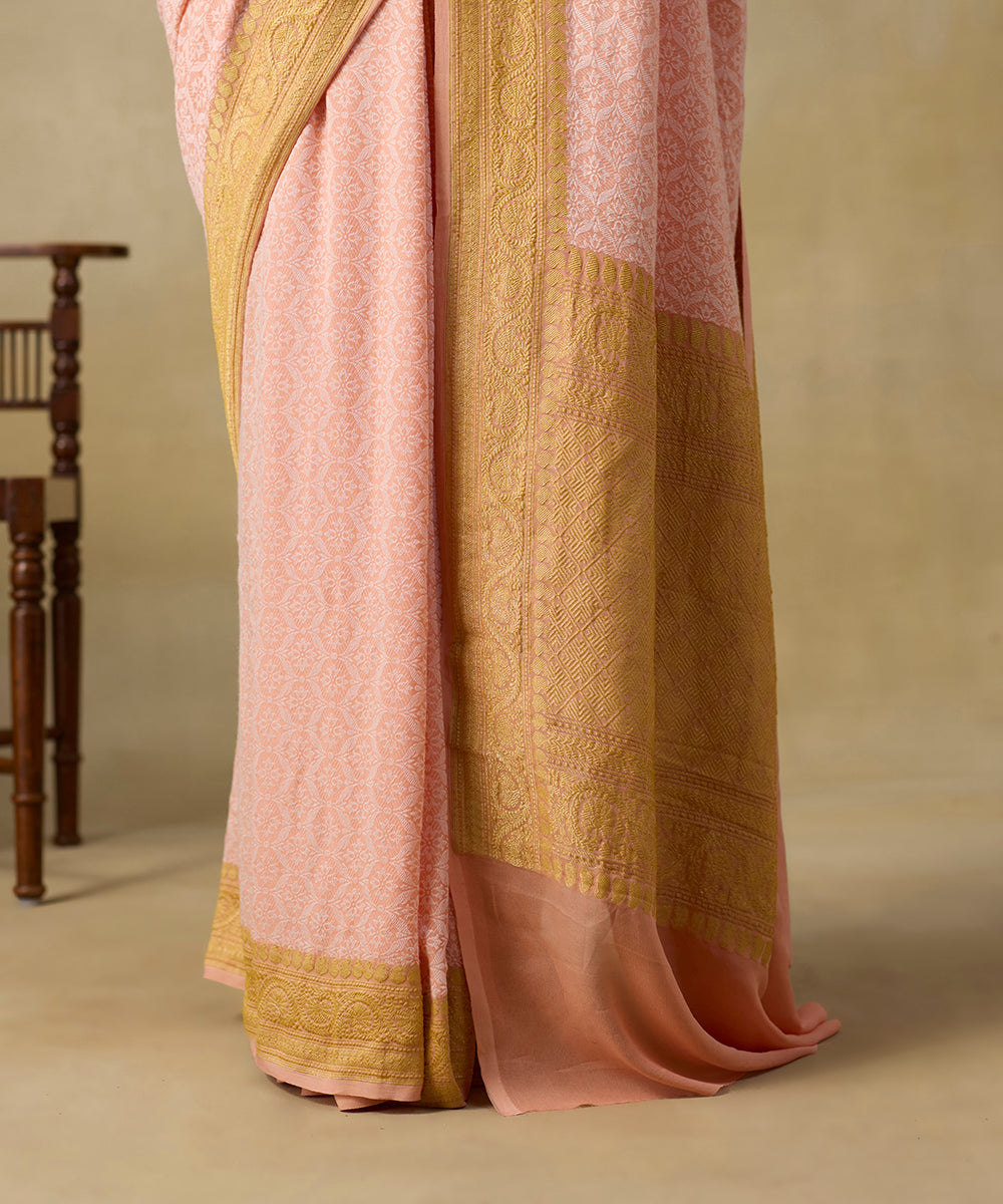 Light_Pink_Handloom_Pure_Georgett_Nakshi_Tanchoi_Banarasi_Saree_WeaverStory_04