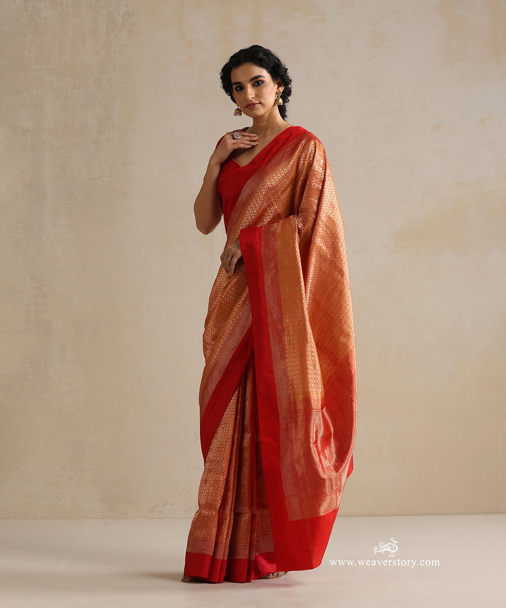 Red_Handloom_Kimkhab_Pure_Katan_Silk_Banarasi_Saree_With_Satin_Border_WeaverStory_01