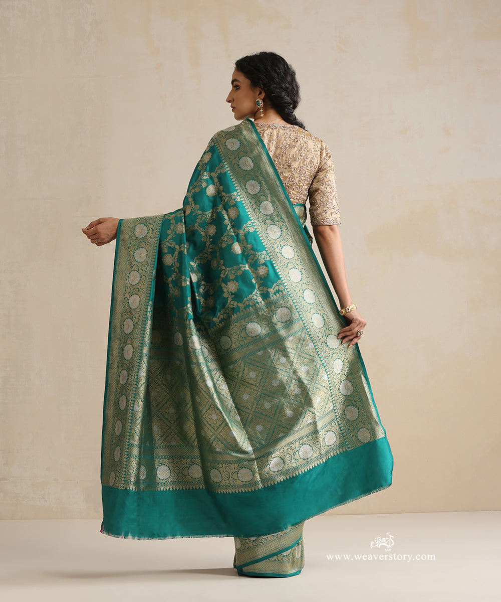 Teal_Handloom_Green_Pure_Katan_Silk_Banarasi_Saree_With_Sona_Rupa_Kadhwa_Jaal_WeaverStory_03