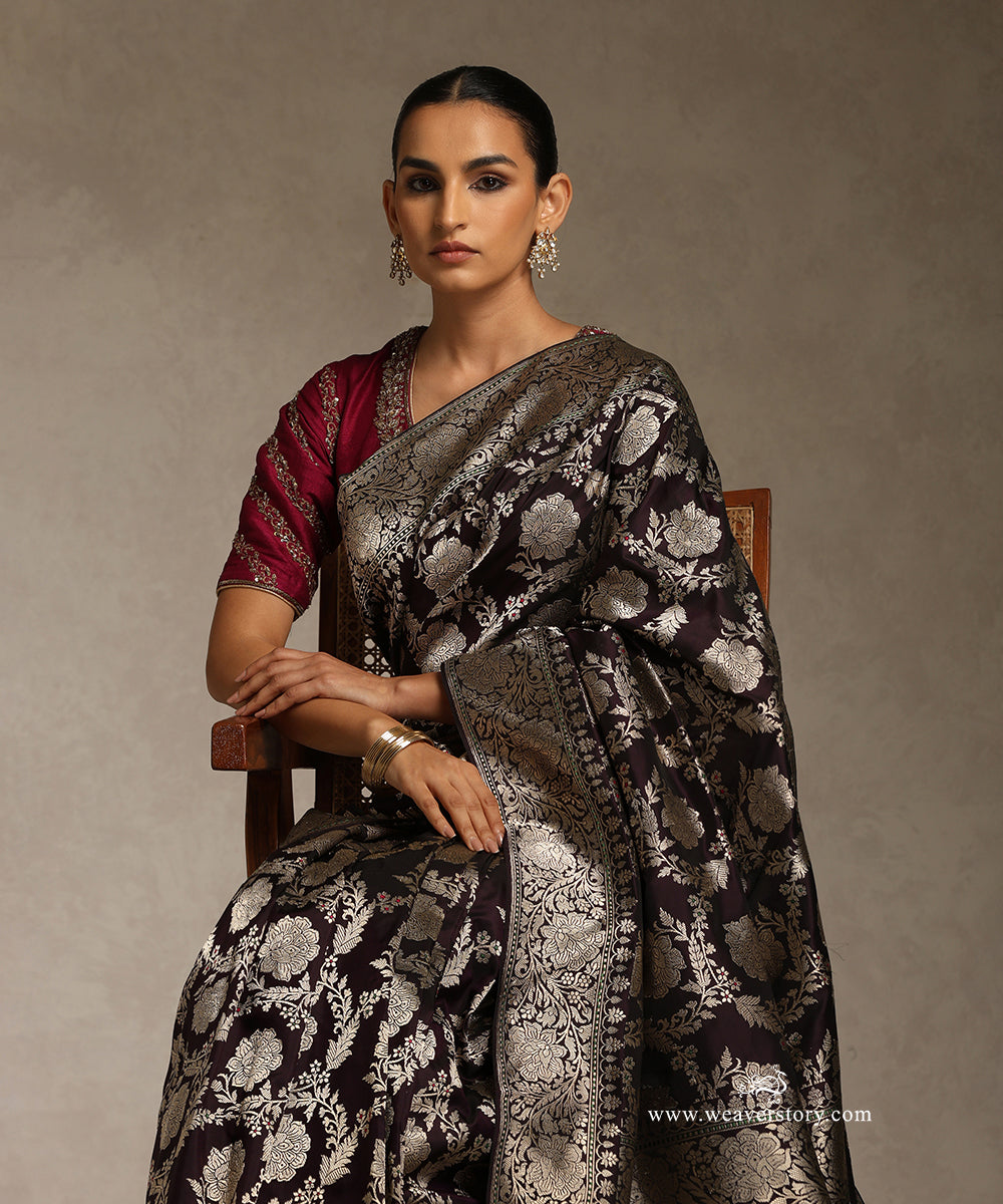 Dark_Purple_Handloom_Pure_Katan_Kahdwa_Jangla_Banarasi_Saree_With_Meenakari_WeaverStory_02
