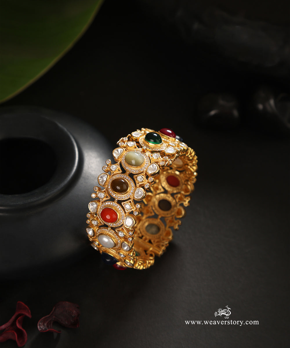 Dua_Handcrafted_Pure_Silver_Moissanite_Polki_Navratan_Bangles_WeaverStory_01