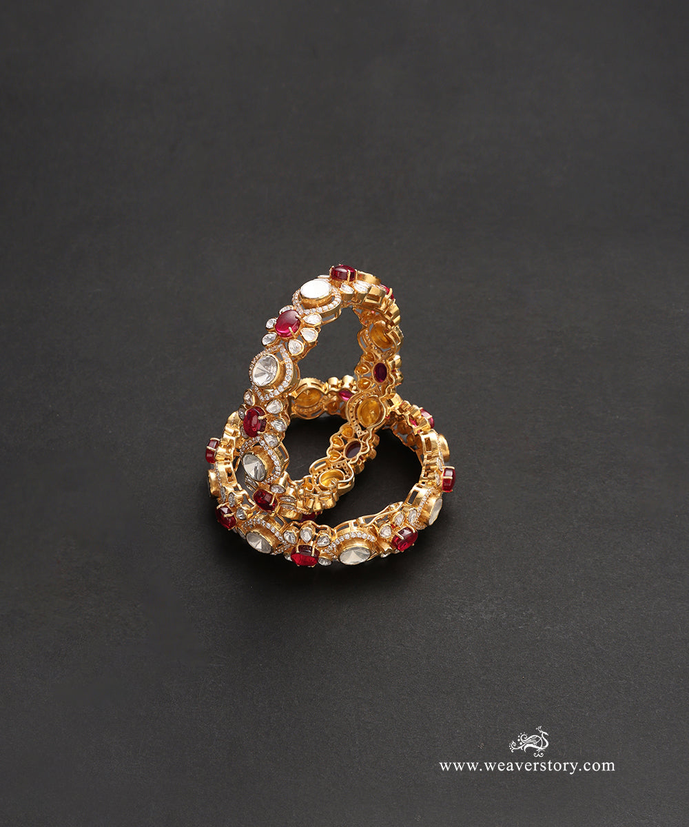 Sara_Handcrafted_Pure_Silver_Moissanite_Polki_Bangles_WeaverStory_03