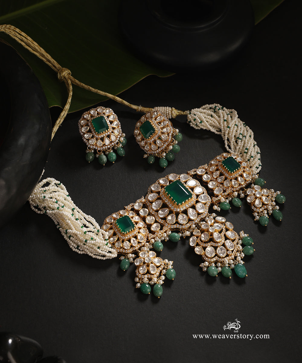 Adhvara_Handcrafted_Pure_Silver_Moissanite_Polki_Necklace_Set_With_Green_Semi_Precious_Stones_WeaverStory_01