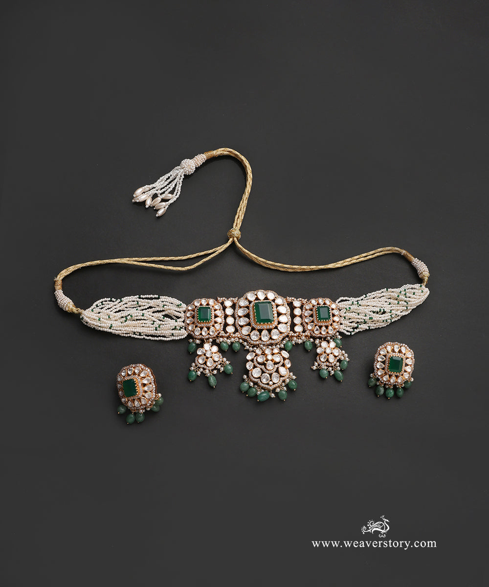 Adhvara_Handcrafted_Pure_Silver_Moissanite_Polki_Necklace_Set_With_Green_Semi_Precious_Stones_WeaverStory_02