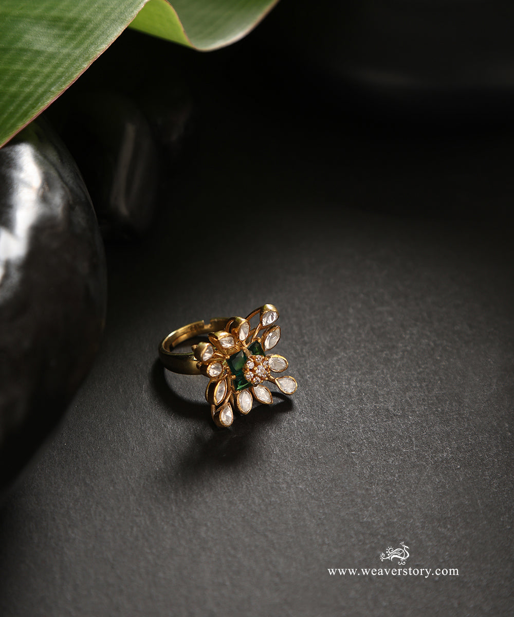 Mohini_Handcrafted_Pure_Silver_Green_Moissanite_Polki_Ring_WeaverStory_01