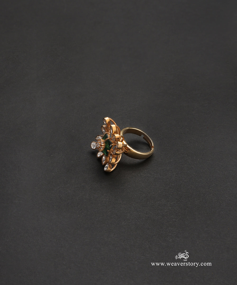 Mohini_Handcrafted_Pure_Silver_Green_Moissanite_Polki_Ring_WeaverStory_03