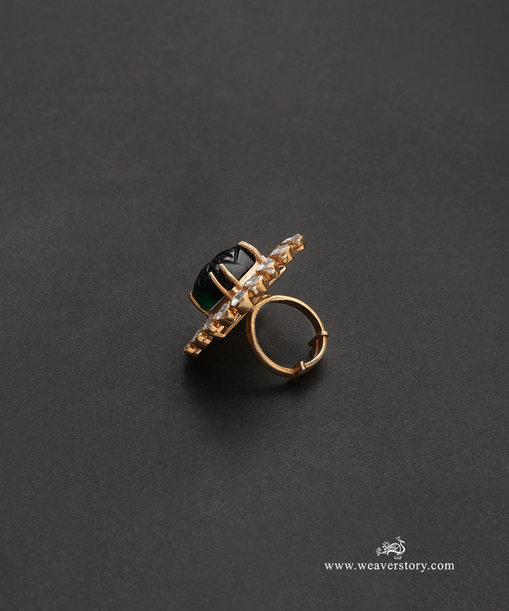 Nalika_Handcrafted_Pure_Silver_Moissanite_Polki_Ring_With_Green_Semi_Precious_Stones_WeaverStory_03