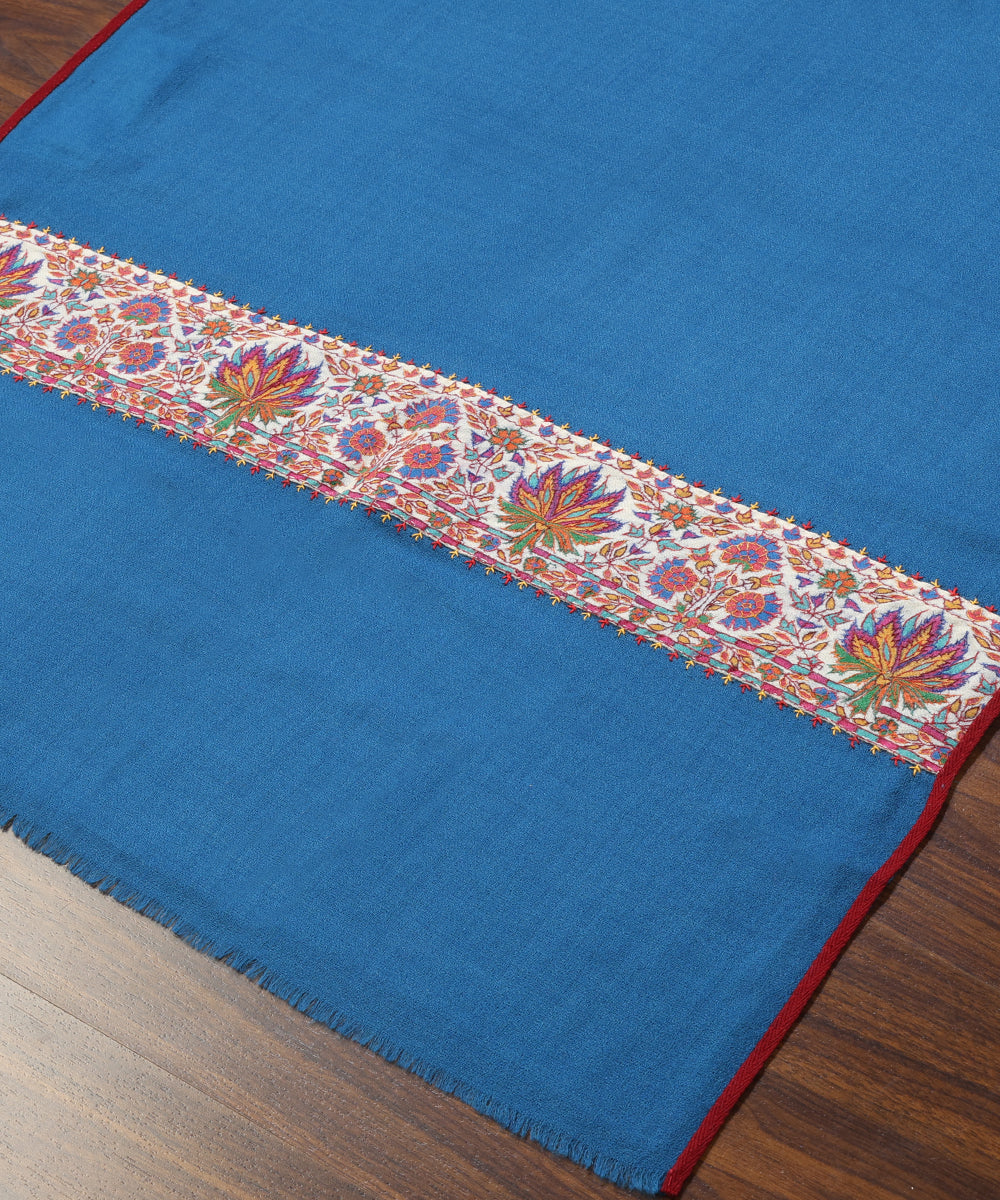 Blue_Handwoven_Pure_Pashmina_Stoles_With_Hand_Appliqued_Kashidakari_Border_WeaverStory_03