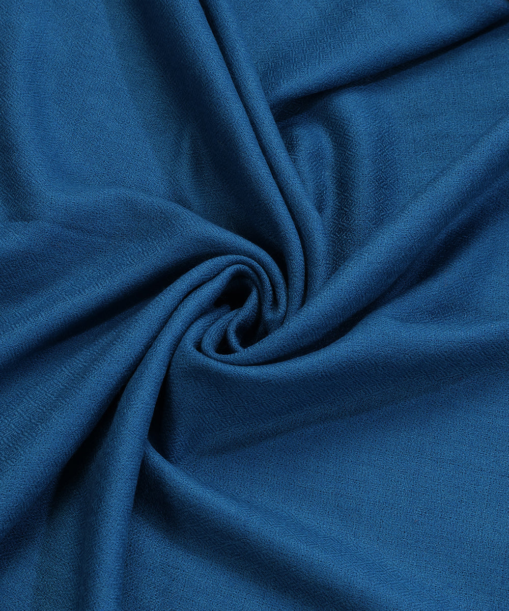 Blue_Handwoven_Pure_Pashmina_Stoles_With_Hand_Appliqued_Kashidakari_Border_WeaverStory_05