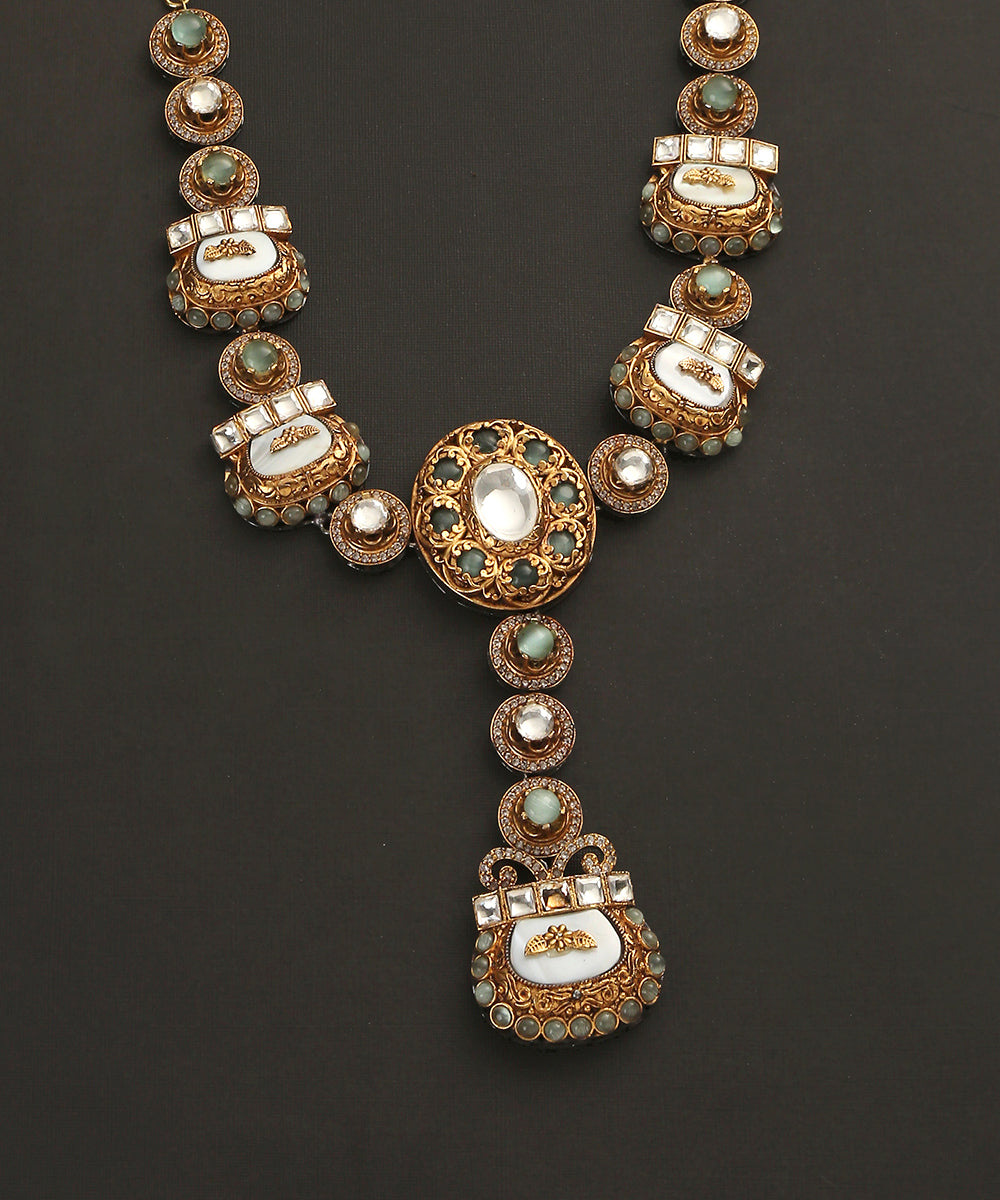 Hanifa_Handcrafted_Necklace_With_Semi_Precious_Stones_WeaverStory_03