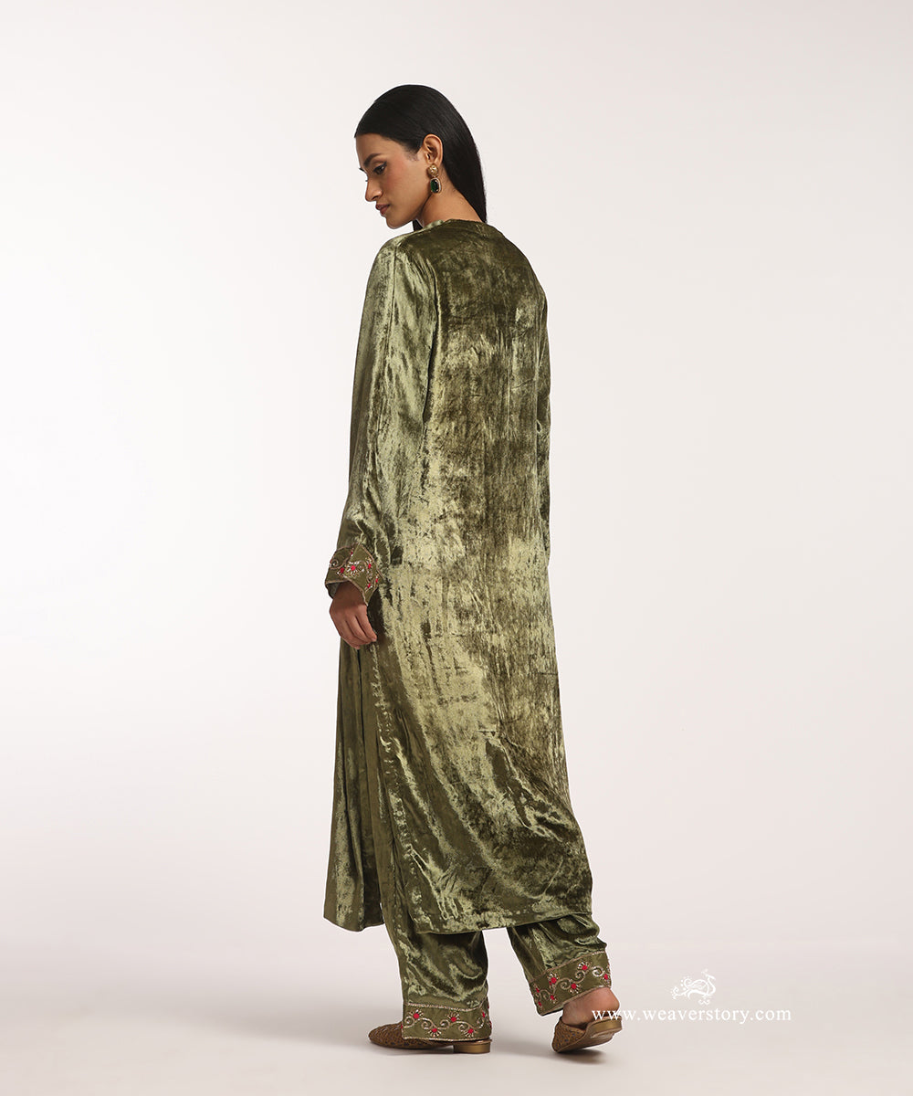 Olive_Green_Handloom_Velvet_Suit_Set_With_Organza_Mori_WeaverStory_03
