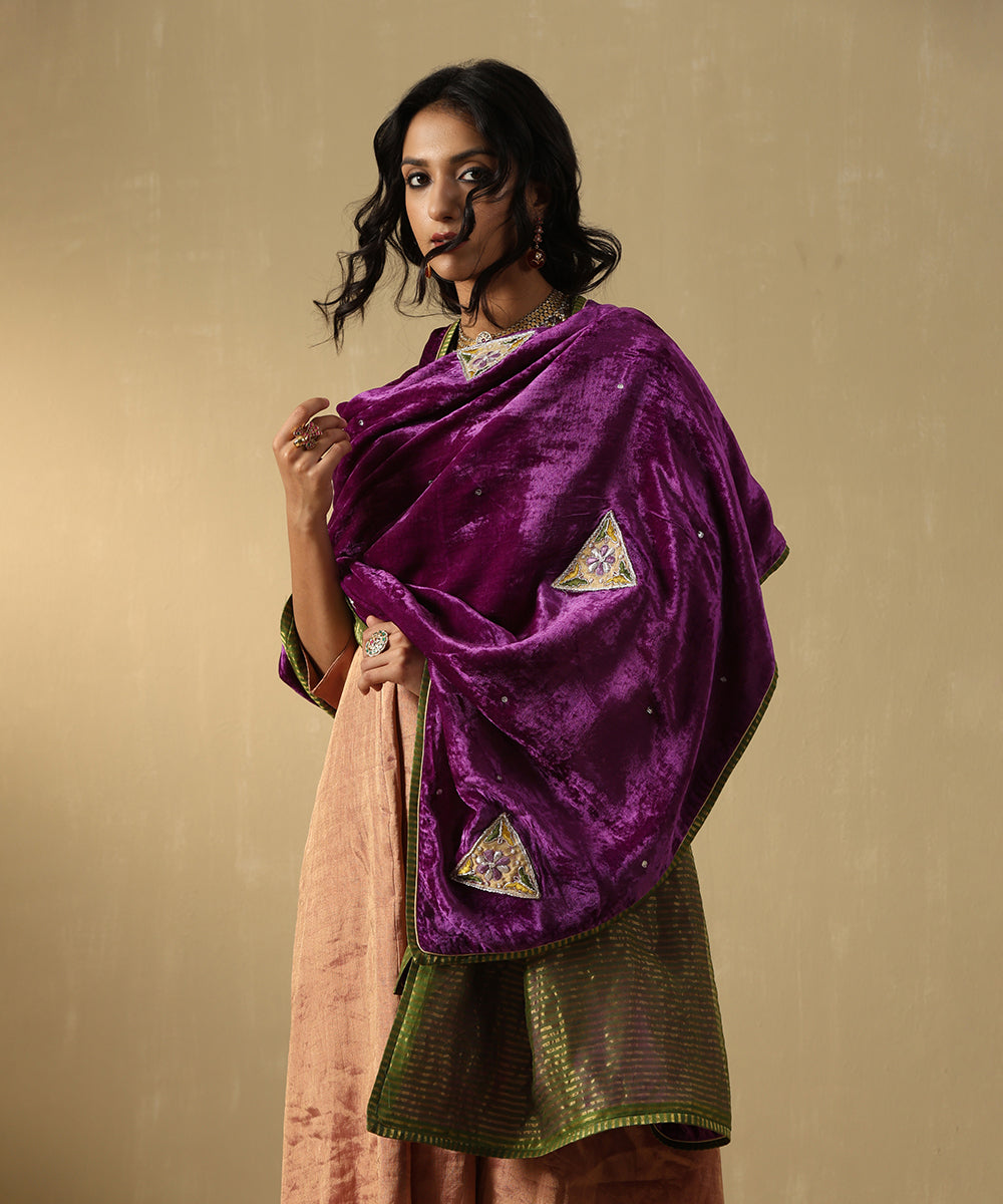 Purple Mauve Hand Embroidered Zardozi Silk Velvet Doshala With Contrast Chanderi Tissue Border