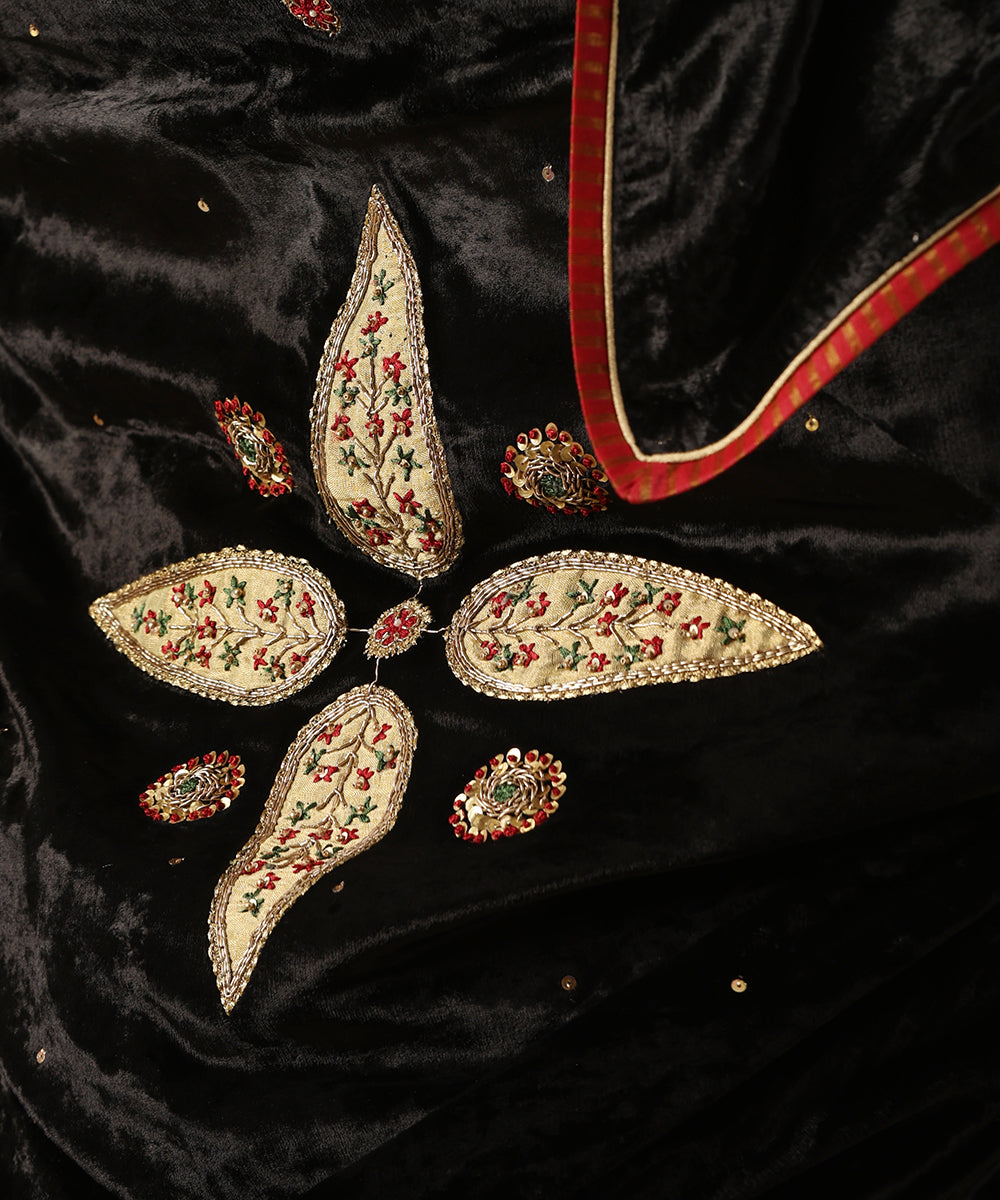 Black Hand Embroidered Zardozi Silk Velvet Doshala With Contrast Chanderi Tissue Border Dupatta