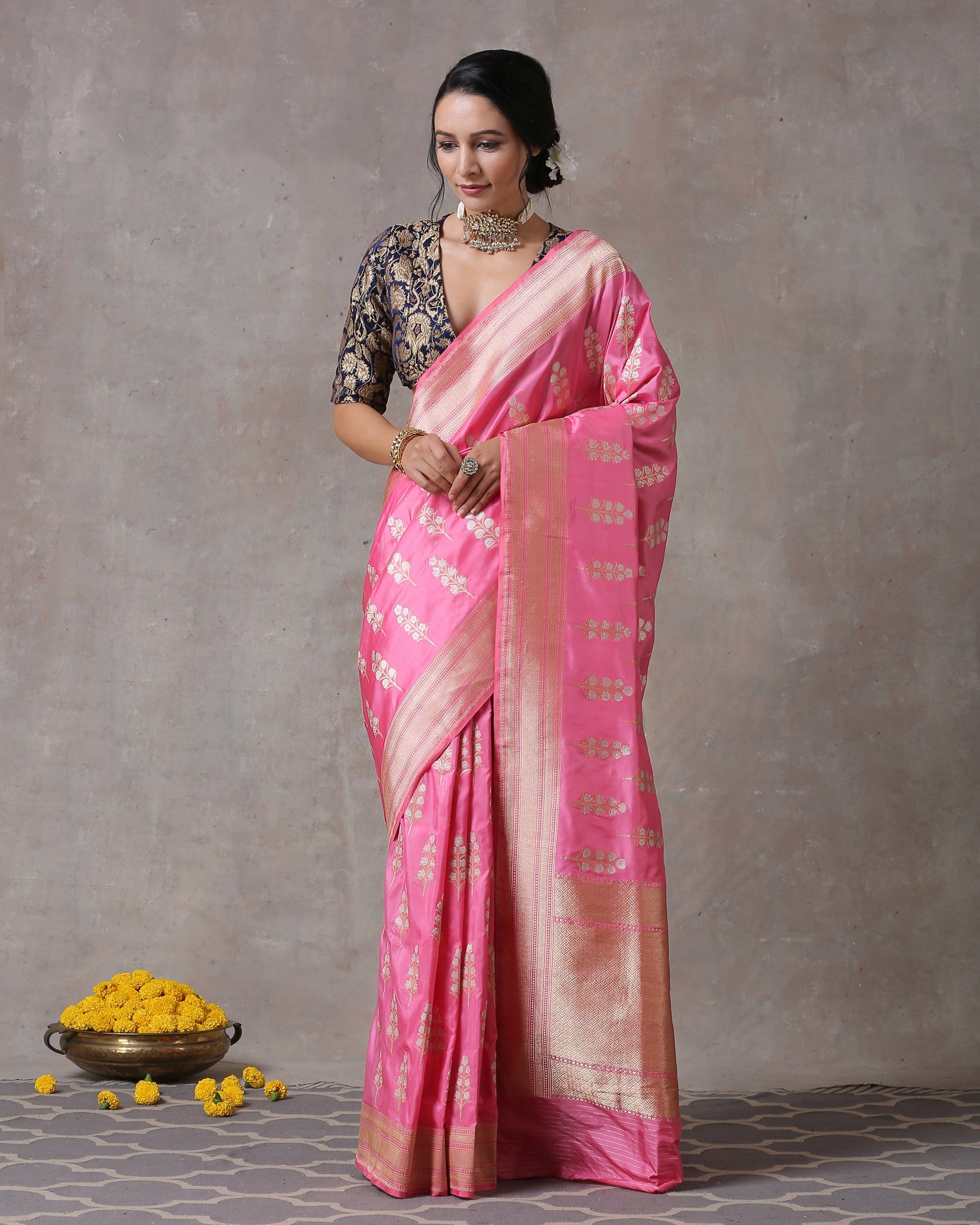 Handloom Rose Pink Pure Katan Silk Banarasi Saree With Silver Boota