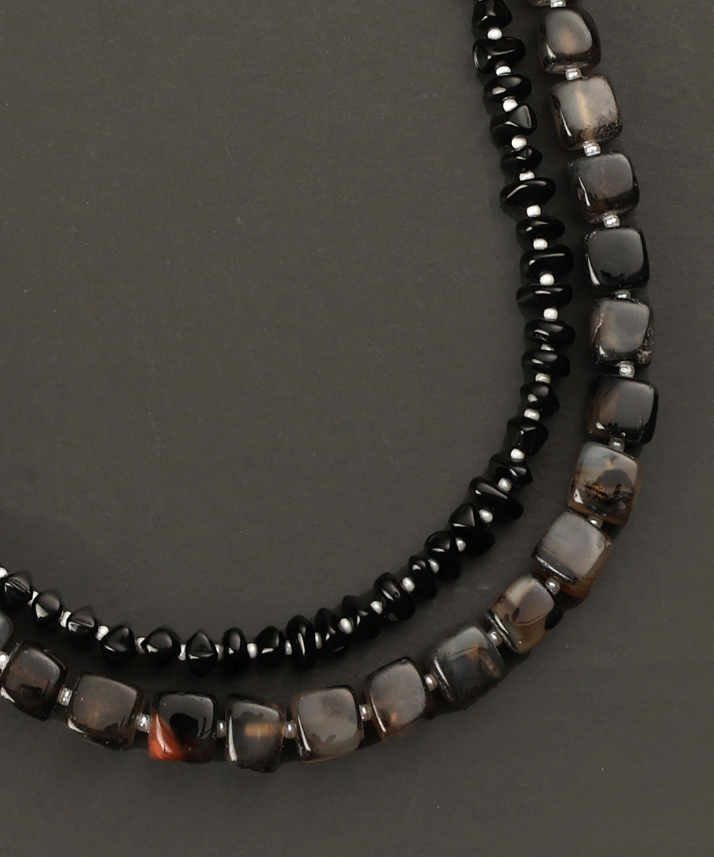 Faiza_Grey_Do_Ladi_Handcrafted_Alloy_Mala_With_Uncut_Stones_WeaverStory_03