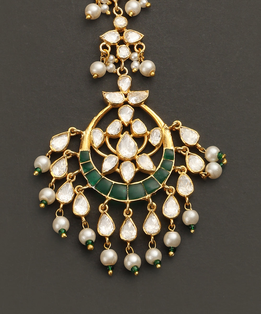 Elham_Handcrafted_Silver_Maangtika_With_Moissanite_And_Green_Semi_Precious_Stones_WeaverStory_03