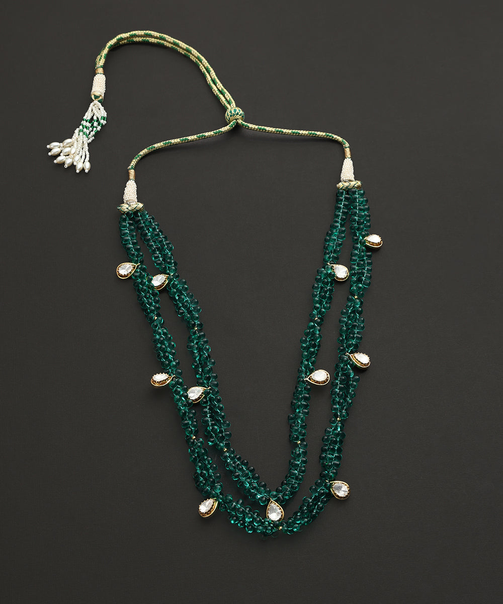 Amala_Handcrafted_Green_Moissanite_Polki_Necklace_WeaverStory_02