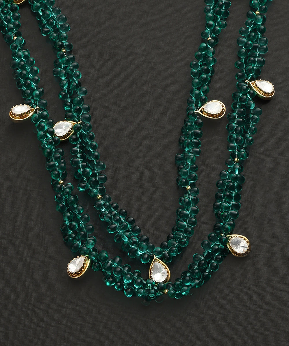Amala_Handcrafted_Green_Moissanite_Polki_Necklace_WeaverStory_03