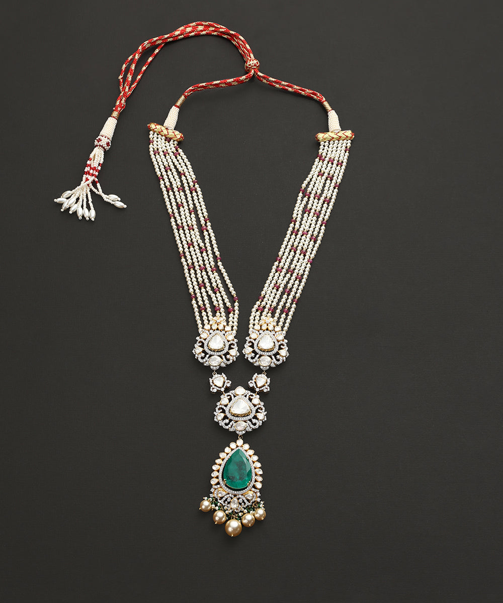 Arka_Handcrafted_Pure_Silver_Swarovski_Emerald_Necklace_Set_With_Moissanite_Polki_WeaverStory_02