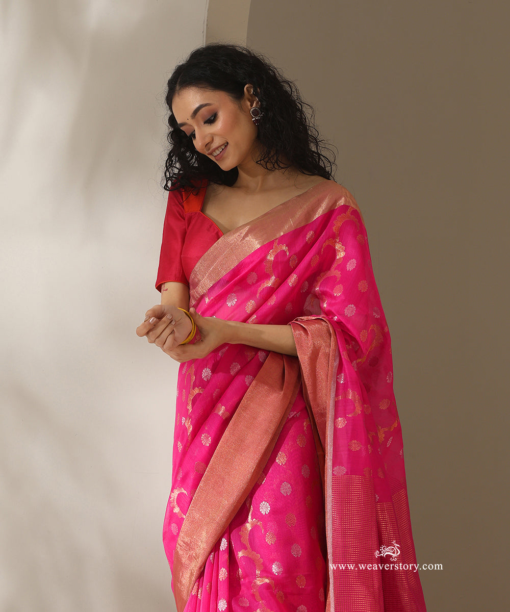 Pink_Handloom_Floral_Jaal_Rani_Cotton_Silk_Chanderi_Saree_WeaverStory_02