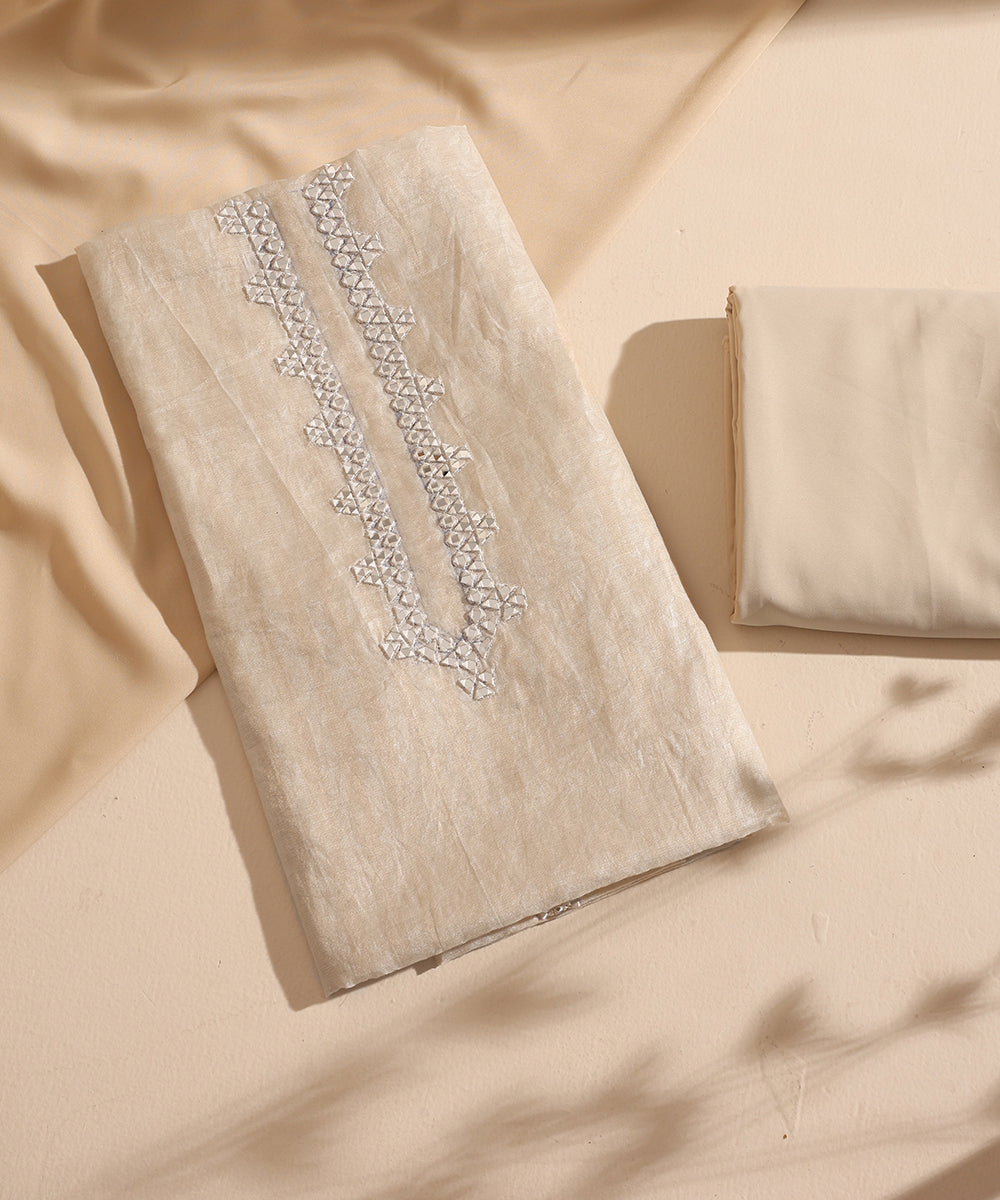 Beige_Lucknawi_Tissue_Kurtas_With_Embroidery_And_Lining_WeaverStory_01