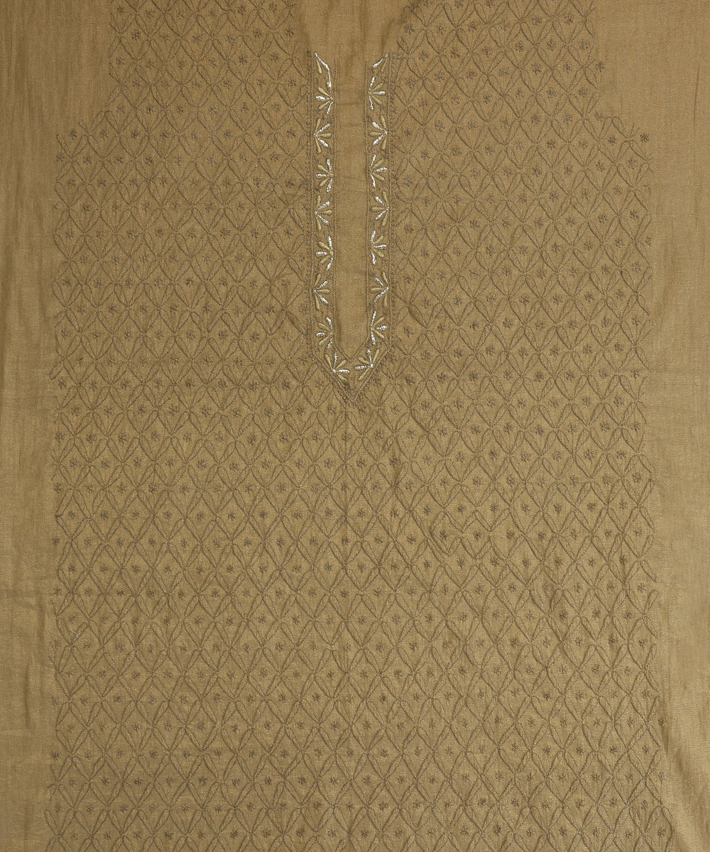 Olive_Lucknawi_Tissue_Kurtas_With_Embroidery_And_Lining_WeaverStory_02