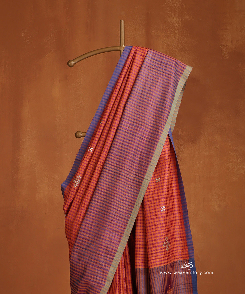 Orange_And_Pink_Handloom_Pure_Tussar_Silk_Checks_Saree_With_Small_Motifs_WeaverStory_02