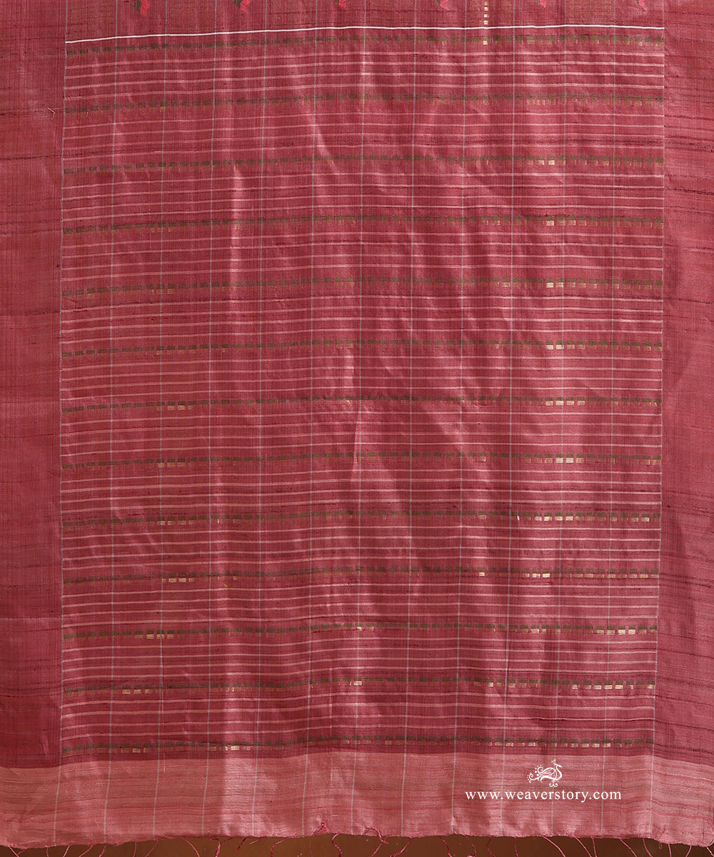 Old_Rose_Handloom_Pure_Tussar_Silk_Saree_With_Small_Flowers_Motifs_WeaverStory_04