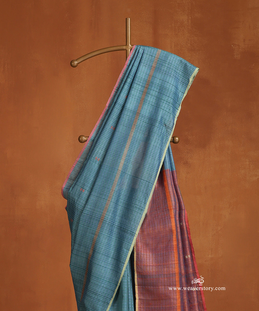 Light_Blue_Handloom_Pure_Tussar_Silk_Saree_With_Rust_Palla_And_Small_Motif_WeaverStory_02