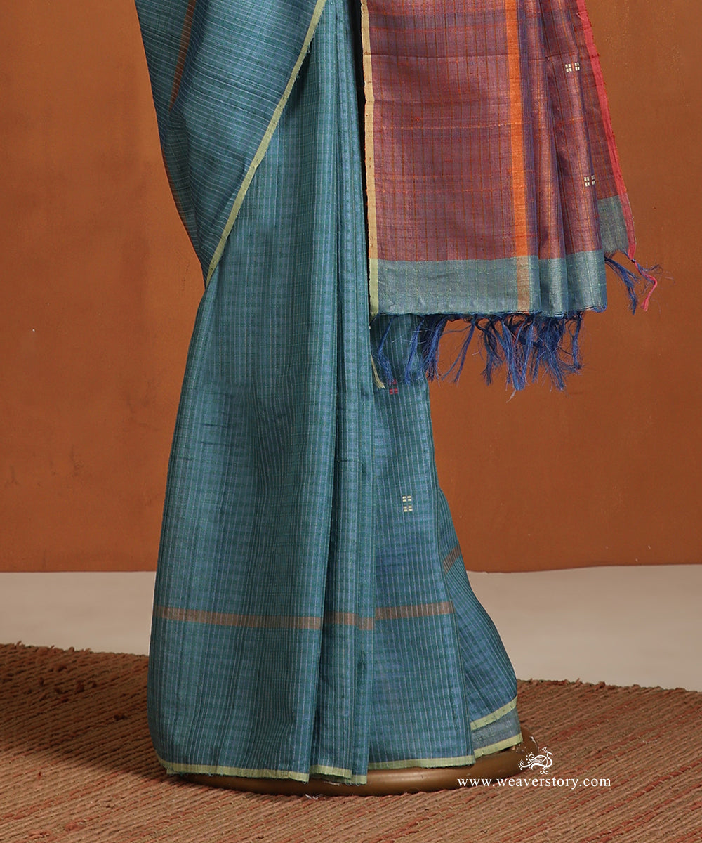 Light_Blue_Handloom_Pure_Tussar_Silk_Saree_With_Rust_Palla_And_Small_Motif_WeaverStory_03