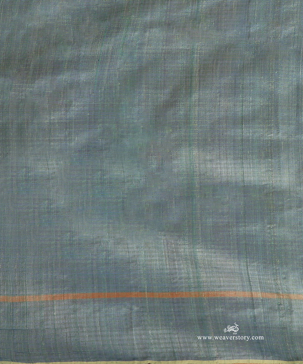 Light_Blue_Handloom_Pure_Tussar_Silk_Saree_With_Rust_Palla_And_Small_Motif_WeaverStory_05