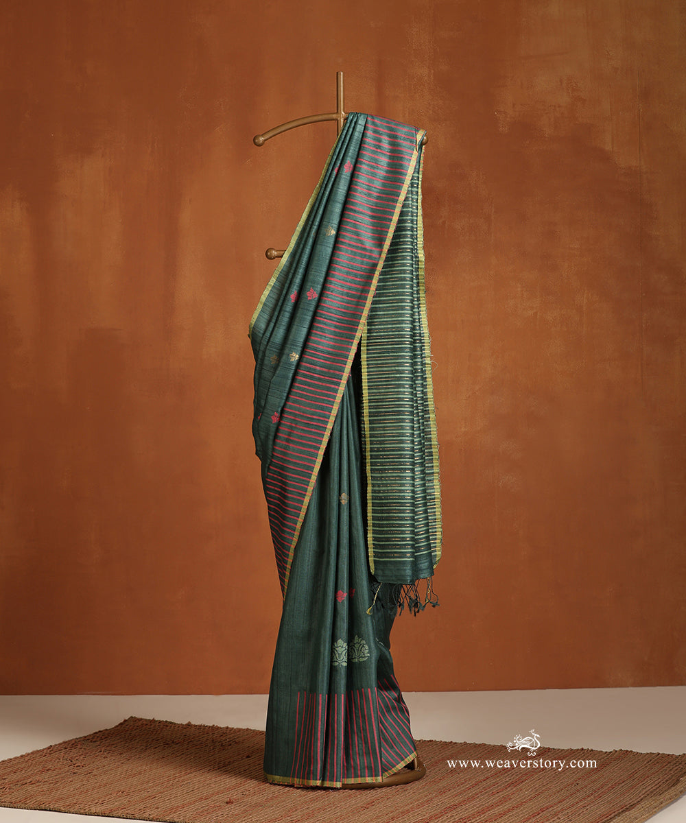 Teal_Green_Handloom_Pure_Tussar_Silk_Saree_With_Small_Flower_Booti_And_Stripe_Palla_WeaverStory_01