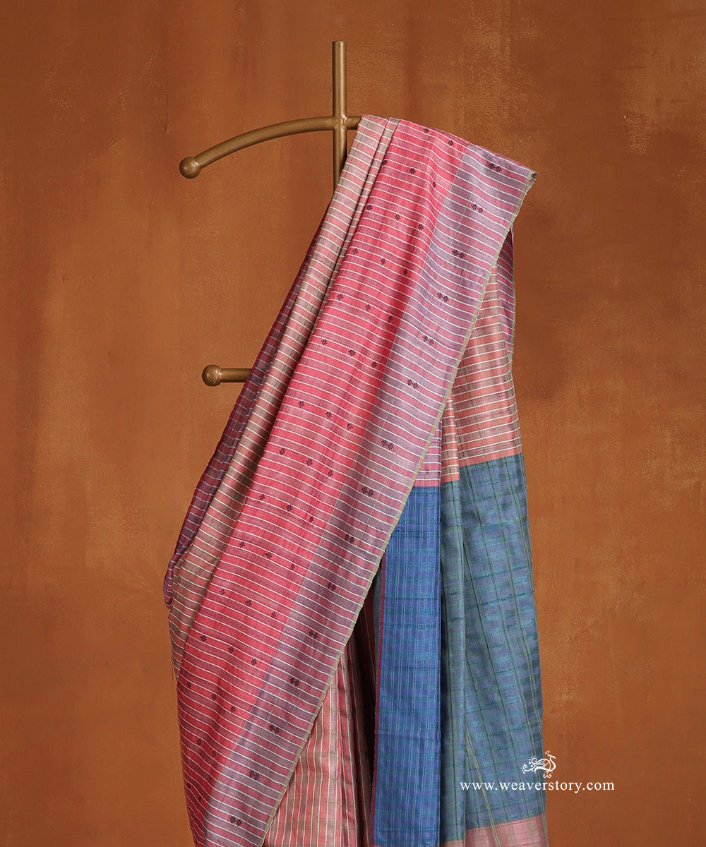 Light_Pink_Handloom_Pure_Tussar_Silk_Self_Checks_Saree_With_Blue_Palla_WeaverStory_02