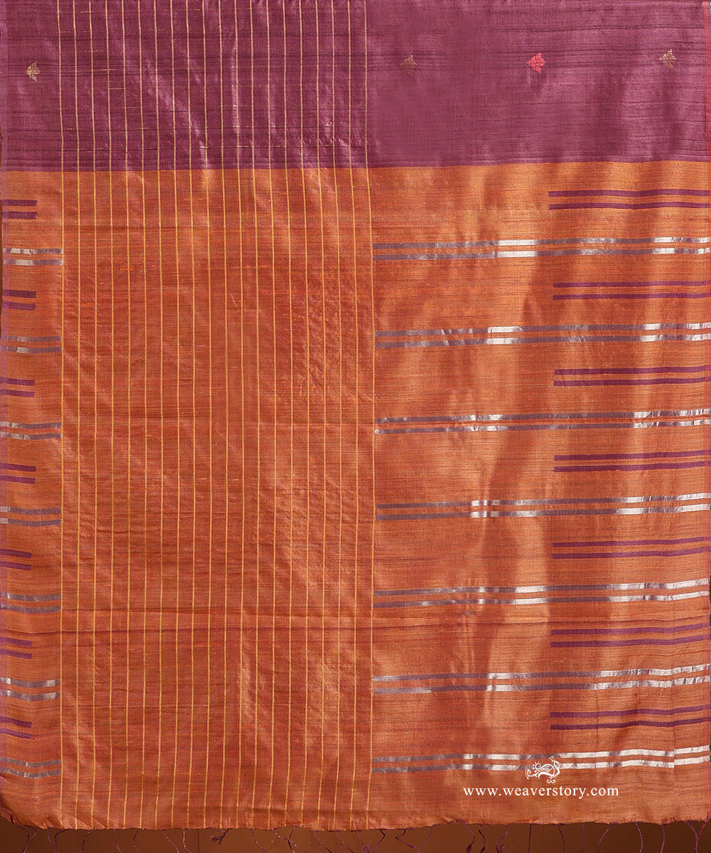 Wine_Handloom_Pure_Tussar_Silk_Saree_With_Gold_Checks_And_Booti_Border_And_Orange_Palla_WeaverStory_04