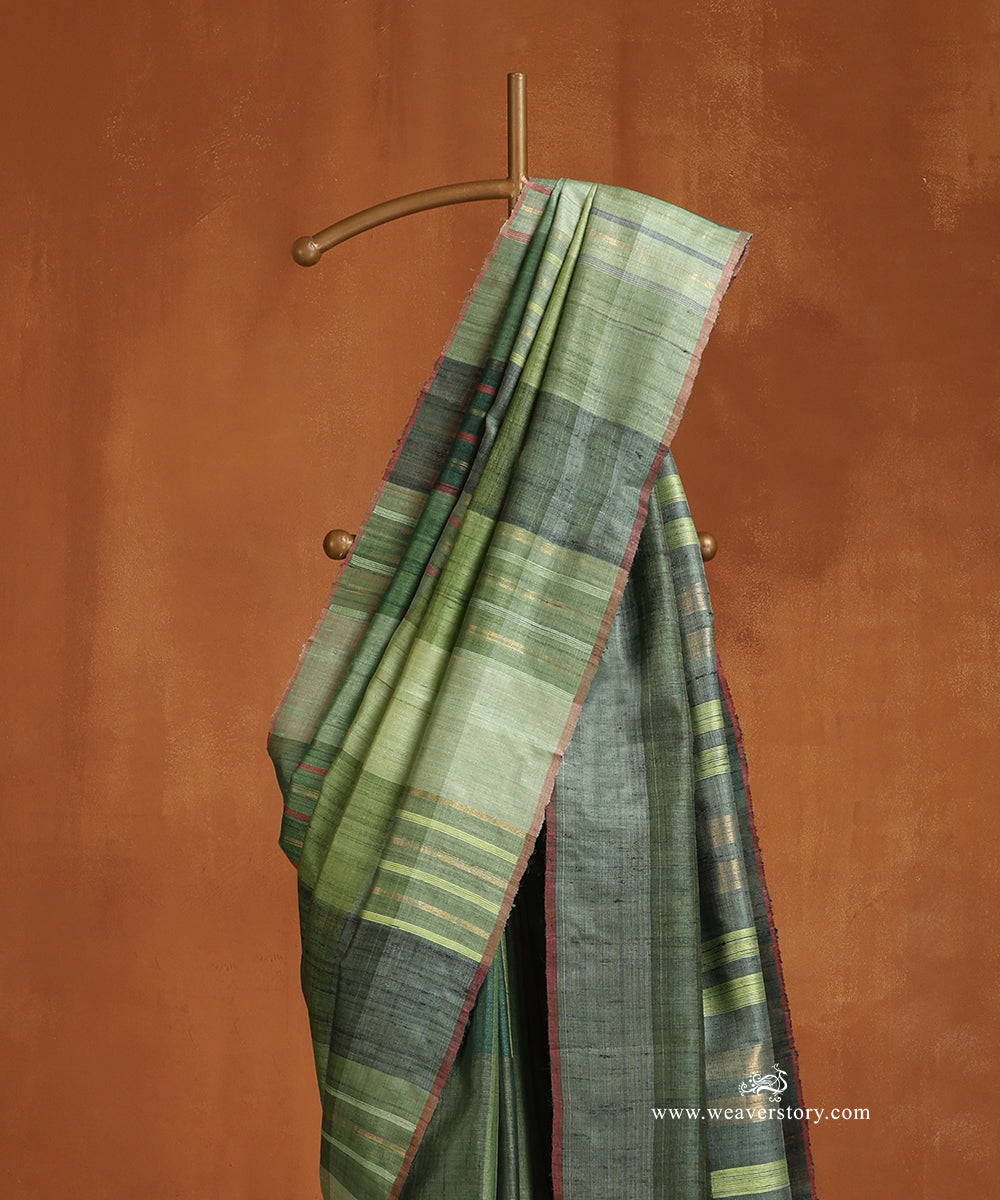 Forest_Fade_Handloom_Pure_Tussar_Silk_Saree_With_Red_Selvedge_WeaverStory_02