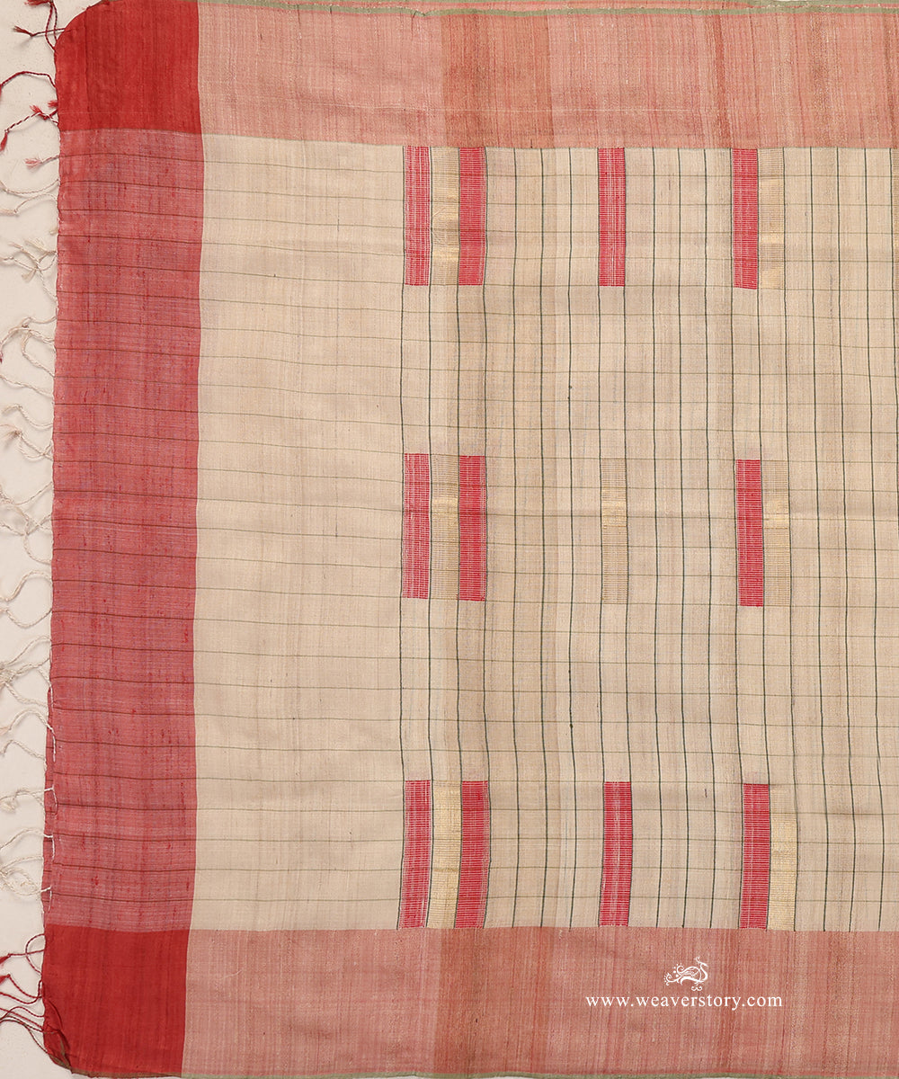 Beige_And_Red_Handloom_Check_Pure_Tussar_Silk_Dupatta_WeaverStory_02