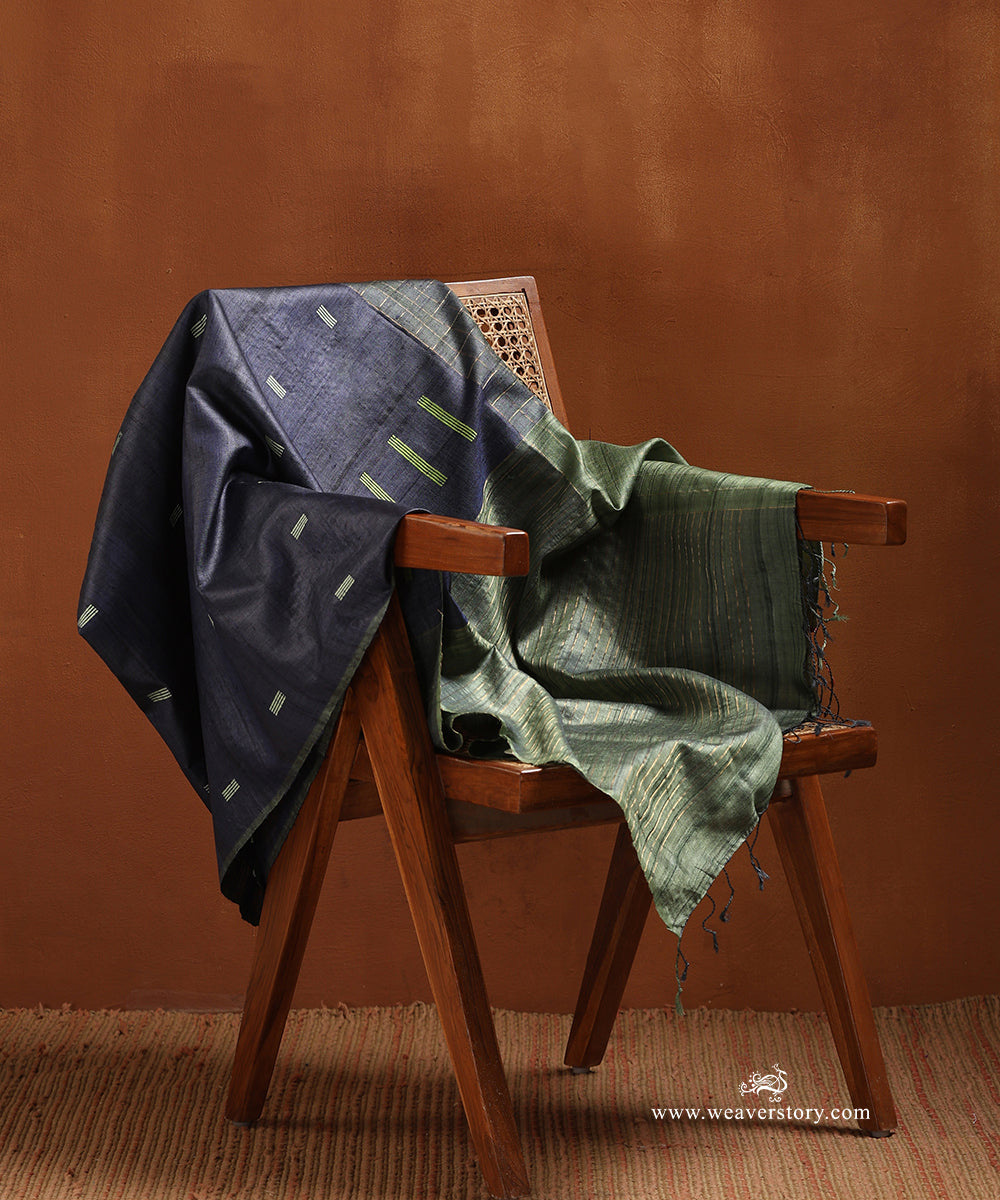 Ink_Blue_Handloom_Pure_Tussar_Silk_Dupatta_With_Forest_Green_Palla_WeaverStory_01