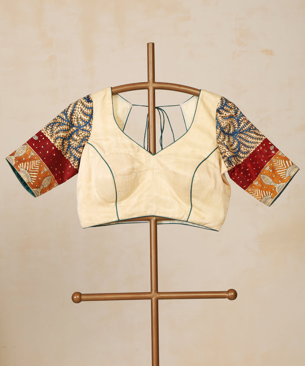 White_Handloom_Pure_Modal_Satin_Mata-Ni-Pachedi_Blouse_With_Hand_Printed_Tree_Motifs_On_Sleeves_WeaverStory_01