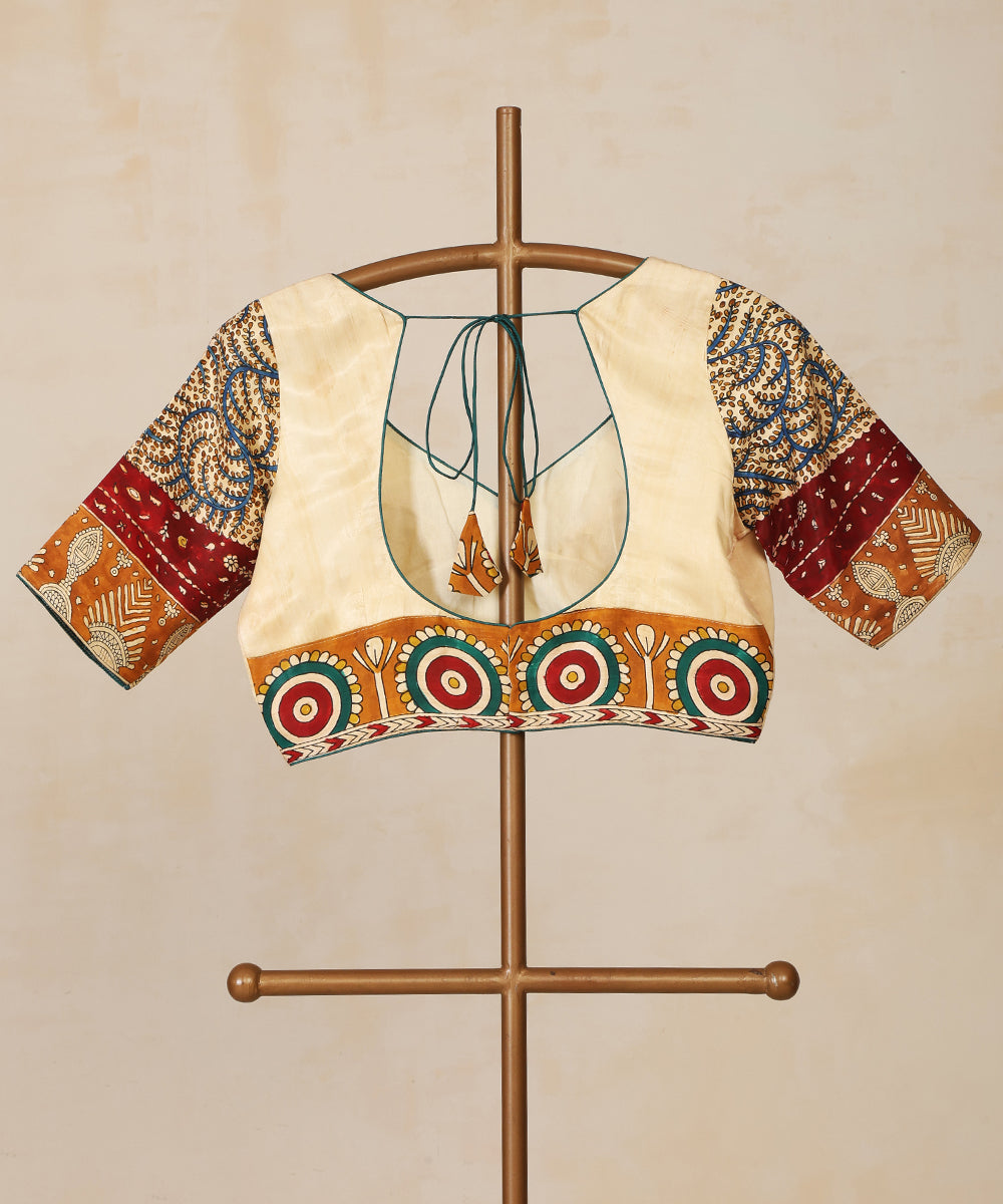 White_Handloom_Pure_Modal_Satin_Mata-Ni-Pachedi_Blouse_With_Hand_Printed_Tree_Motifs_On_Sleeves_WeaverStory_02