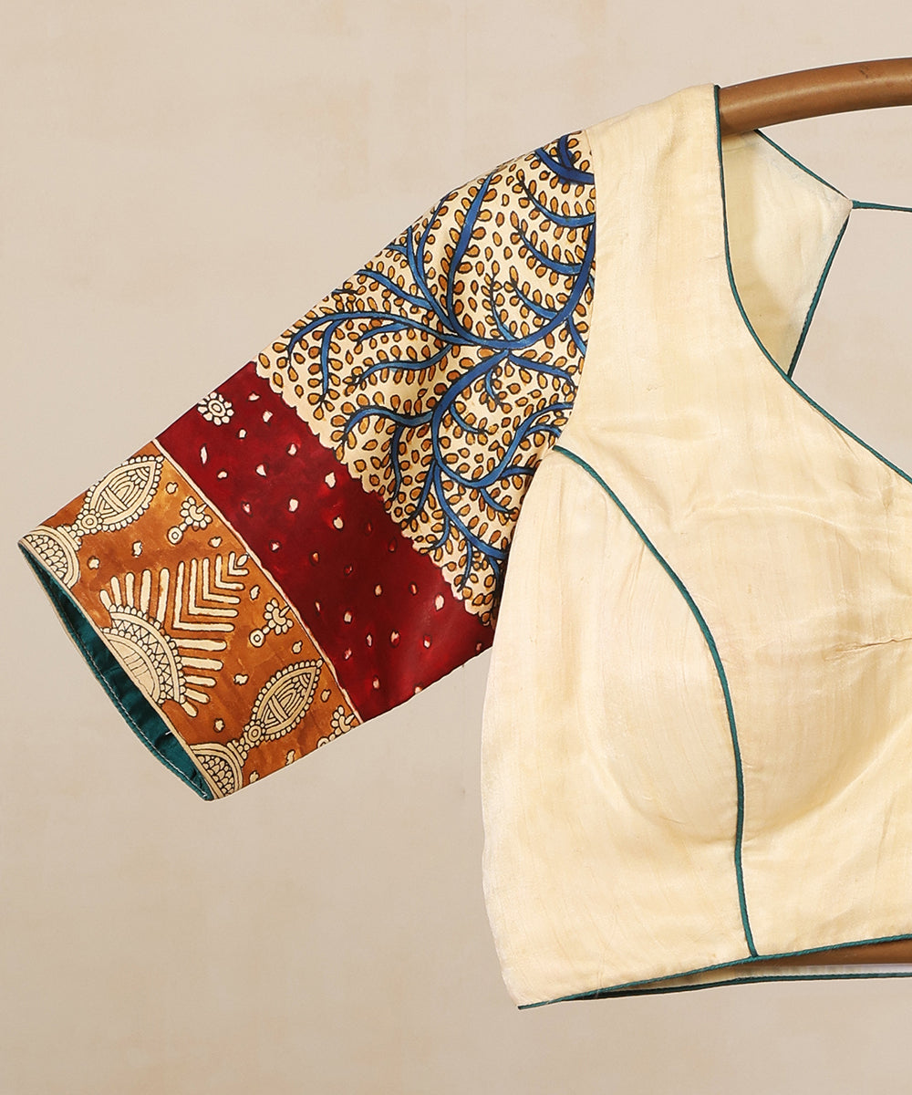 White_Handloom_Pure_Modal_Satin_Mata-Ni-Pachedi_Blouse_With_Hand_Printed_Tree_Motifs_On_Sleeves_WeaverStory_03
