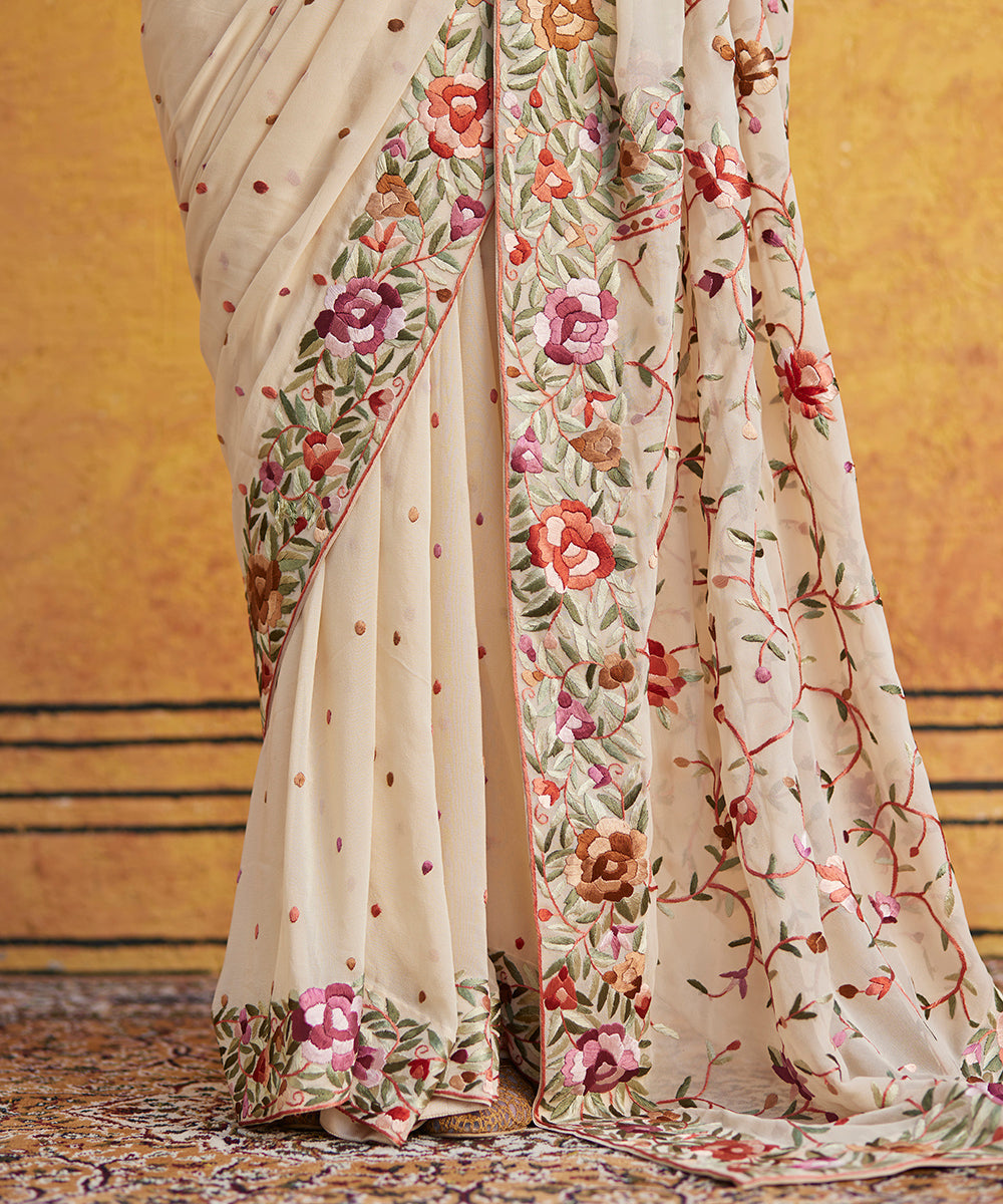 Beige_Hand_Embroidered_Georgette_Parsi_Gara_Saree_With_Flower_Motifs_WeaverStory_04