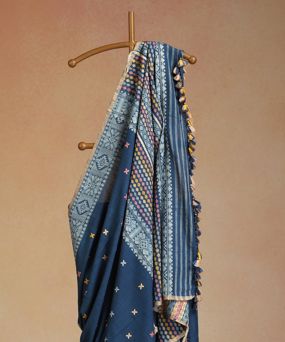 Blue_Handloom_Pure_Eri_Silk_Assam_Indigo_Dye_Saree_With_Multicoloured_Booti_On_Pallu_WeaverStory_02