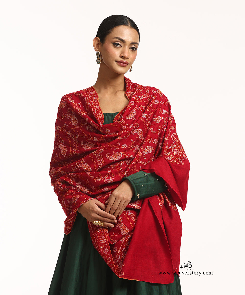 Handwoven Red Pure Pashmina Shawl With All Over Sozni Kari Jaal