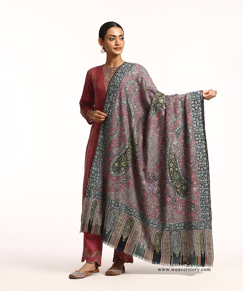 Black Handwoven Unisex Pure Pashmina Shawl With Kalamkari And Soznikari
