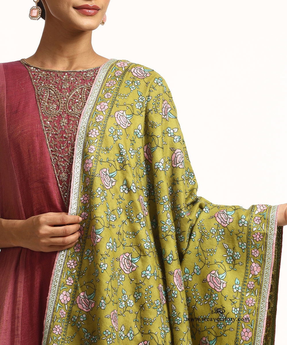 Lime Green Handwoven Paper Mache And Tilla Work Pure Pashmina Stole