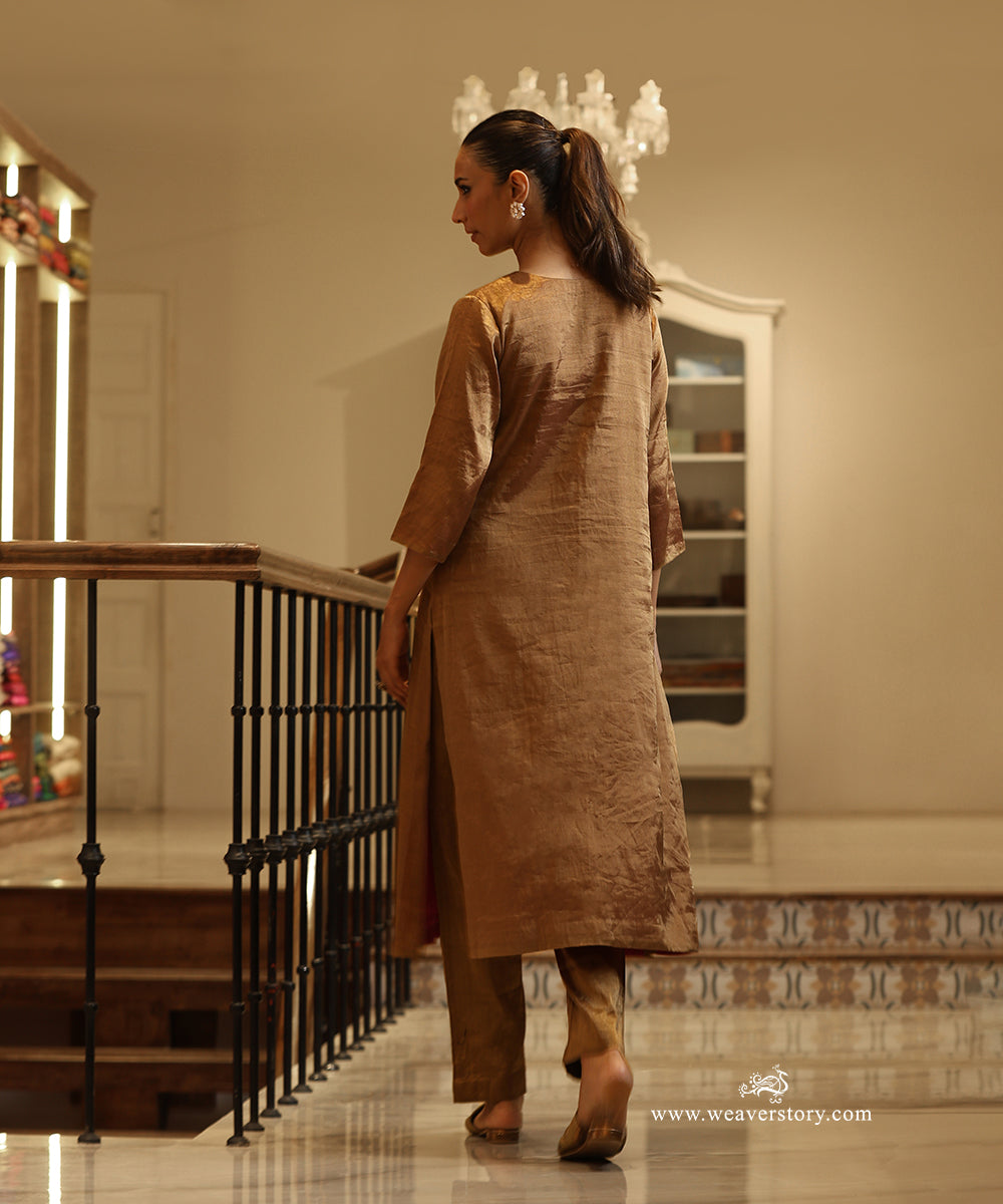 Handloom Gold Tissue V-Neck A-Line Kurta with Pants