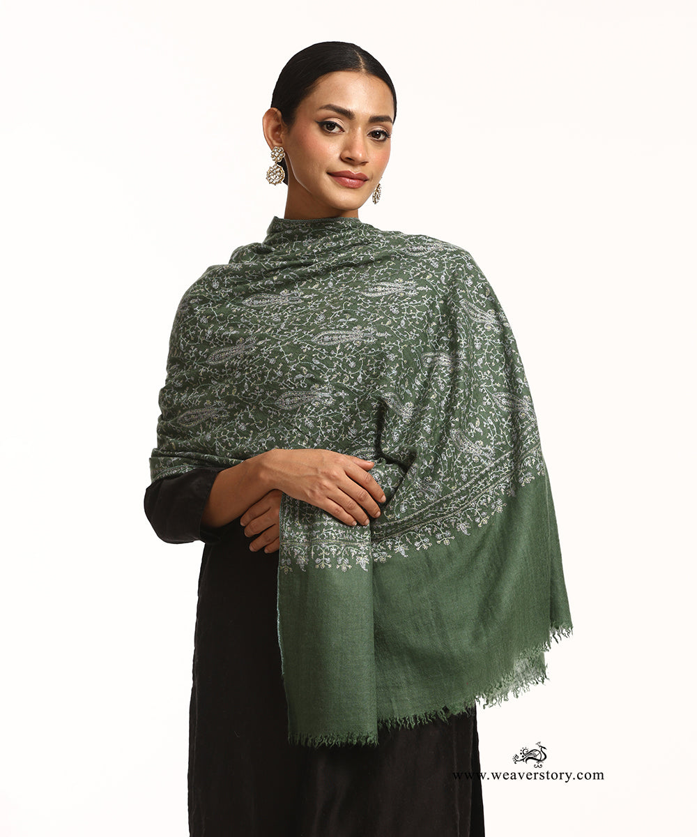 Sage Green Handwoven Pure Pashmina Shawl With All Over Sozni Kari Jaal