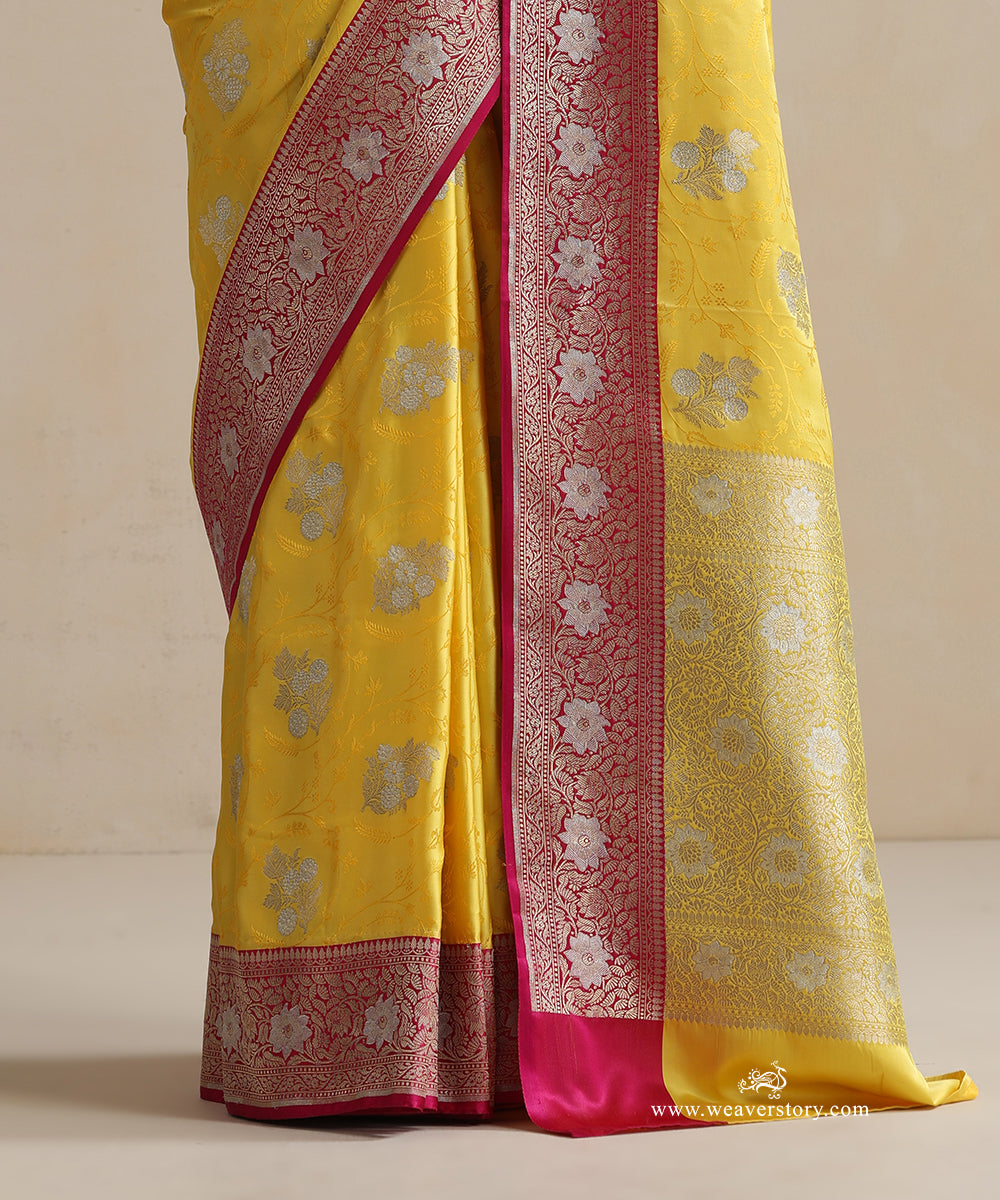 Yellow And Pink Handloom Pure Mashroo Silk Tanchoi Banarasi Saree