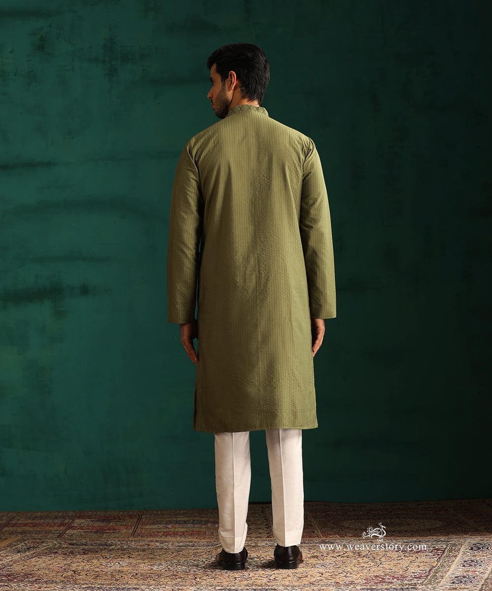 Olive Green Handloom Cotton Silk Pintuck Kurta Set With Rhombus Motifs Embroidery